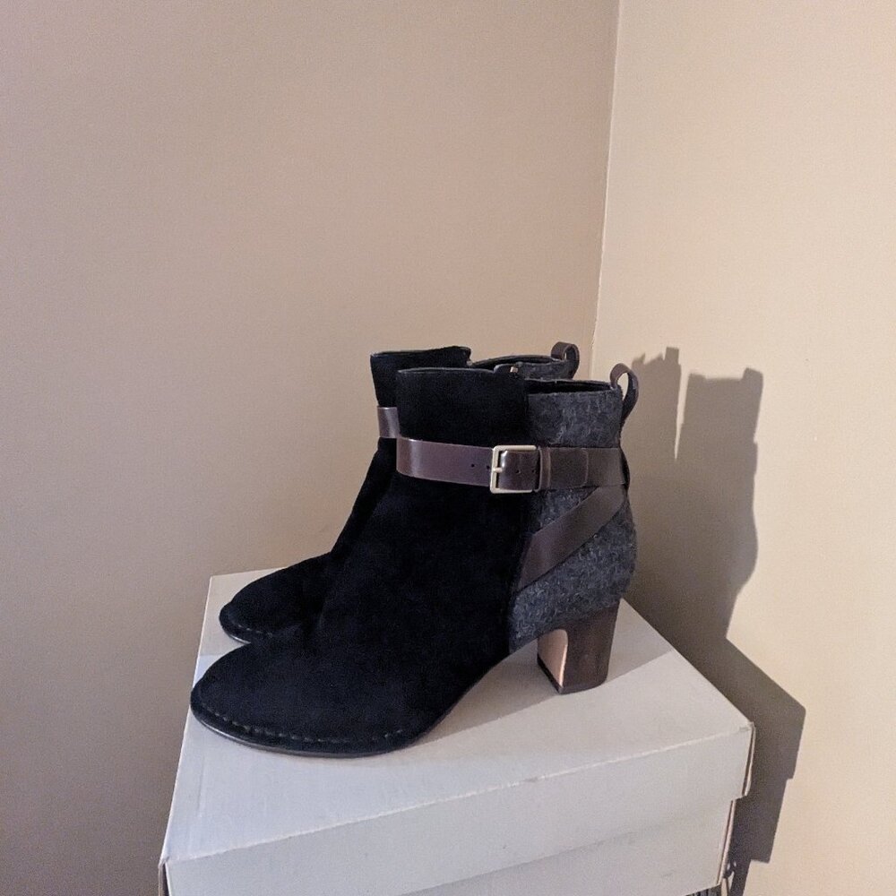 Angle Boots - image 1